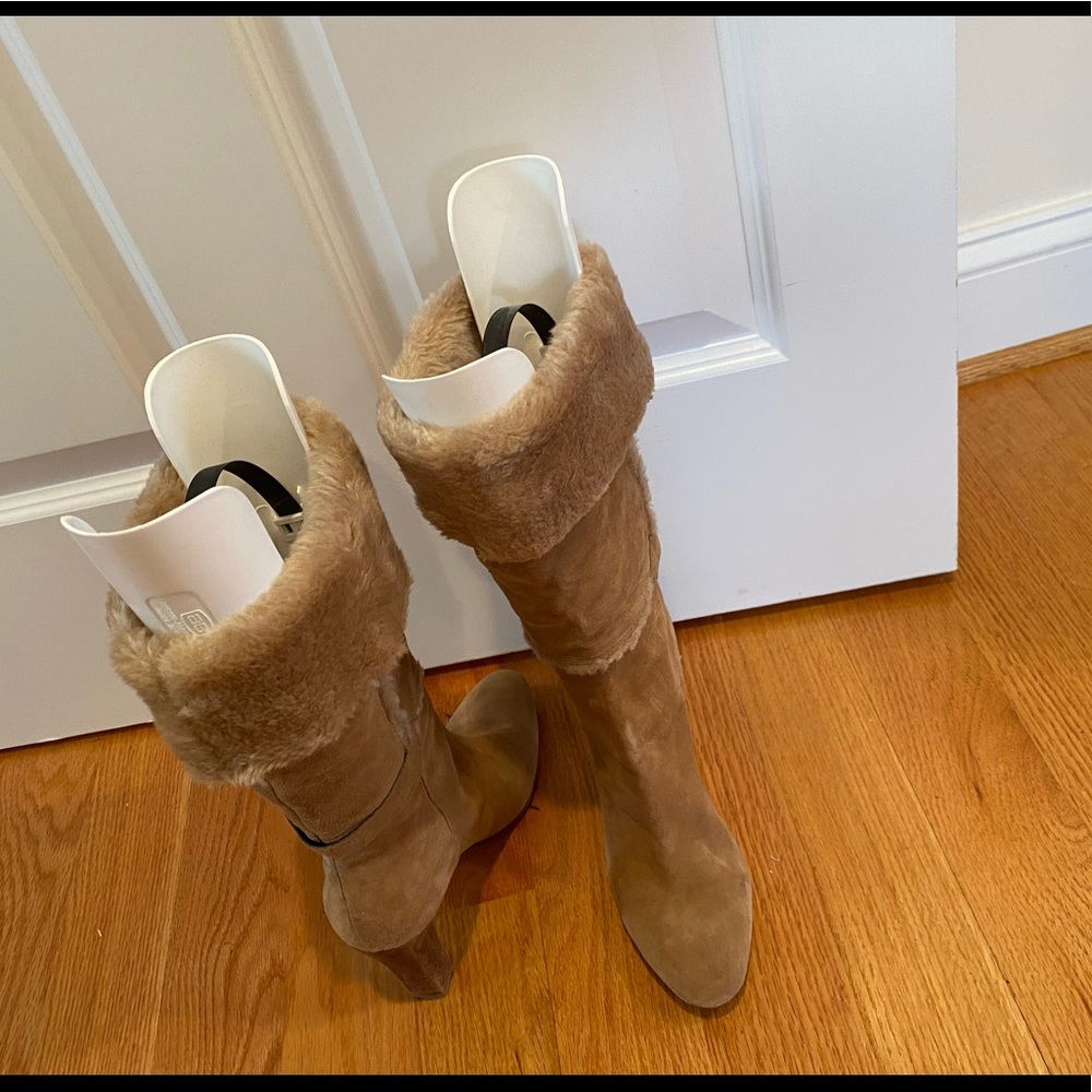 Nine West faux shearling trimmed. Camel color.